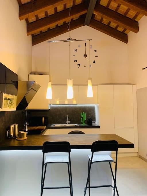 Benvenuti In Casa Peluca! Mestre
